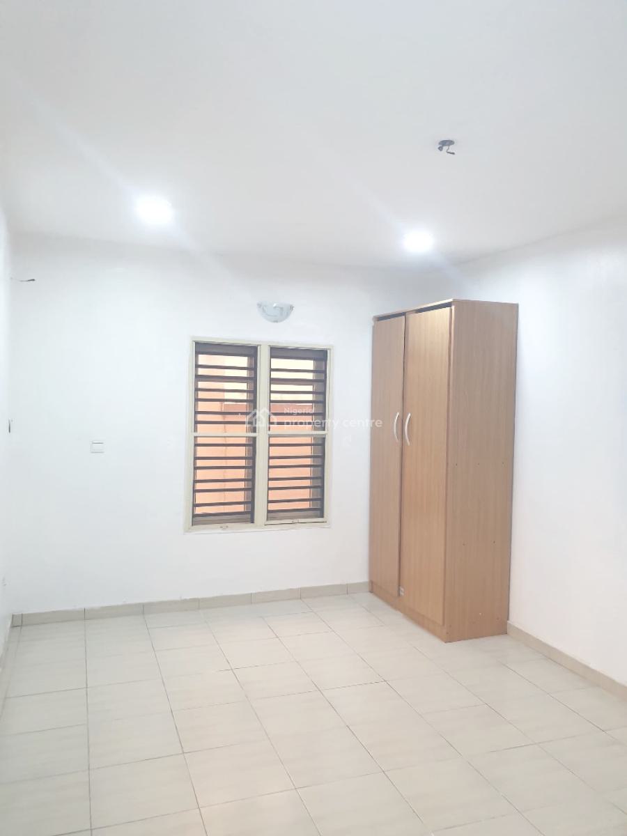 Luxury 2 Bedroom Apartment, Gra Phase 2, Magodo, Lagos, Flat / Apartment for Rent