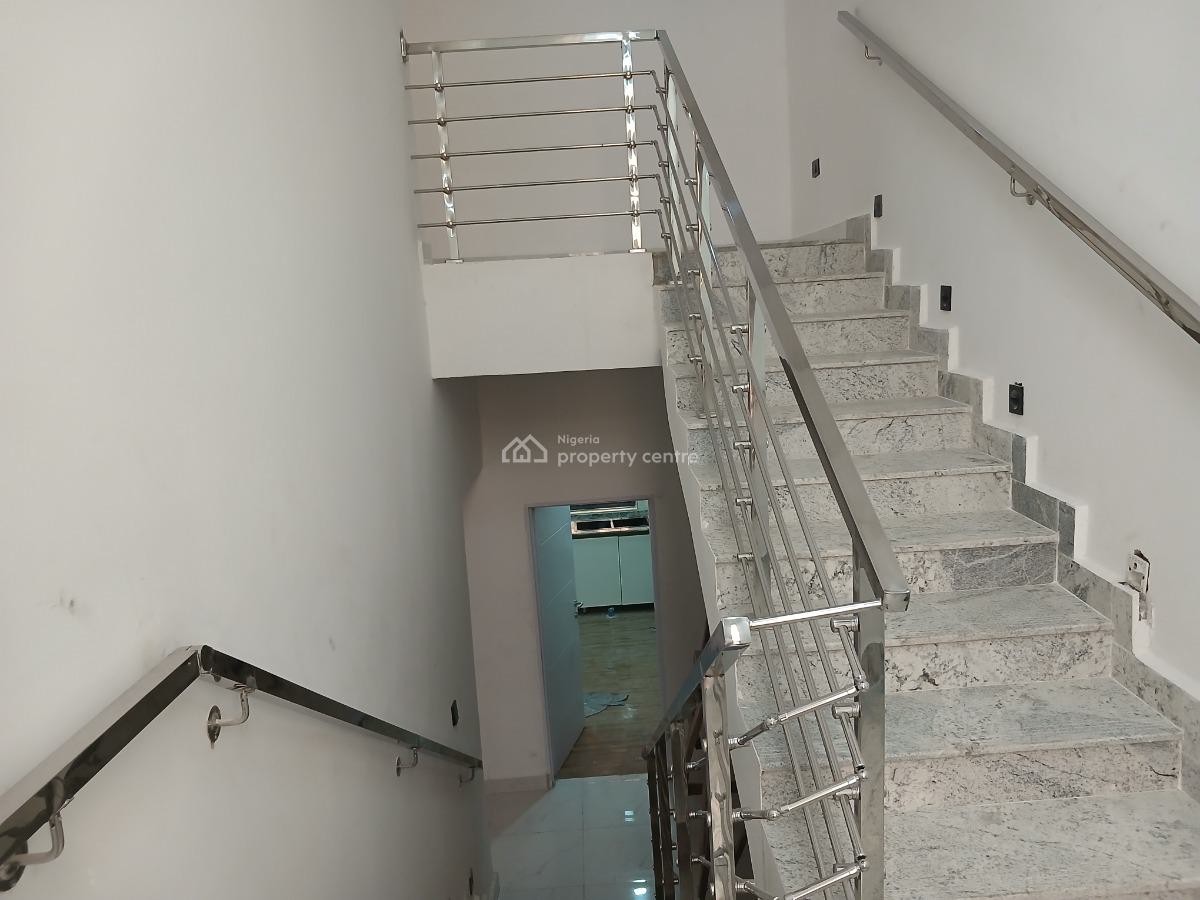 Luxury 4 Bedrooms Terraced House, Cluster 5, River Park Estate, Lugbe District, Abuja, Terraced Duplex for Rent