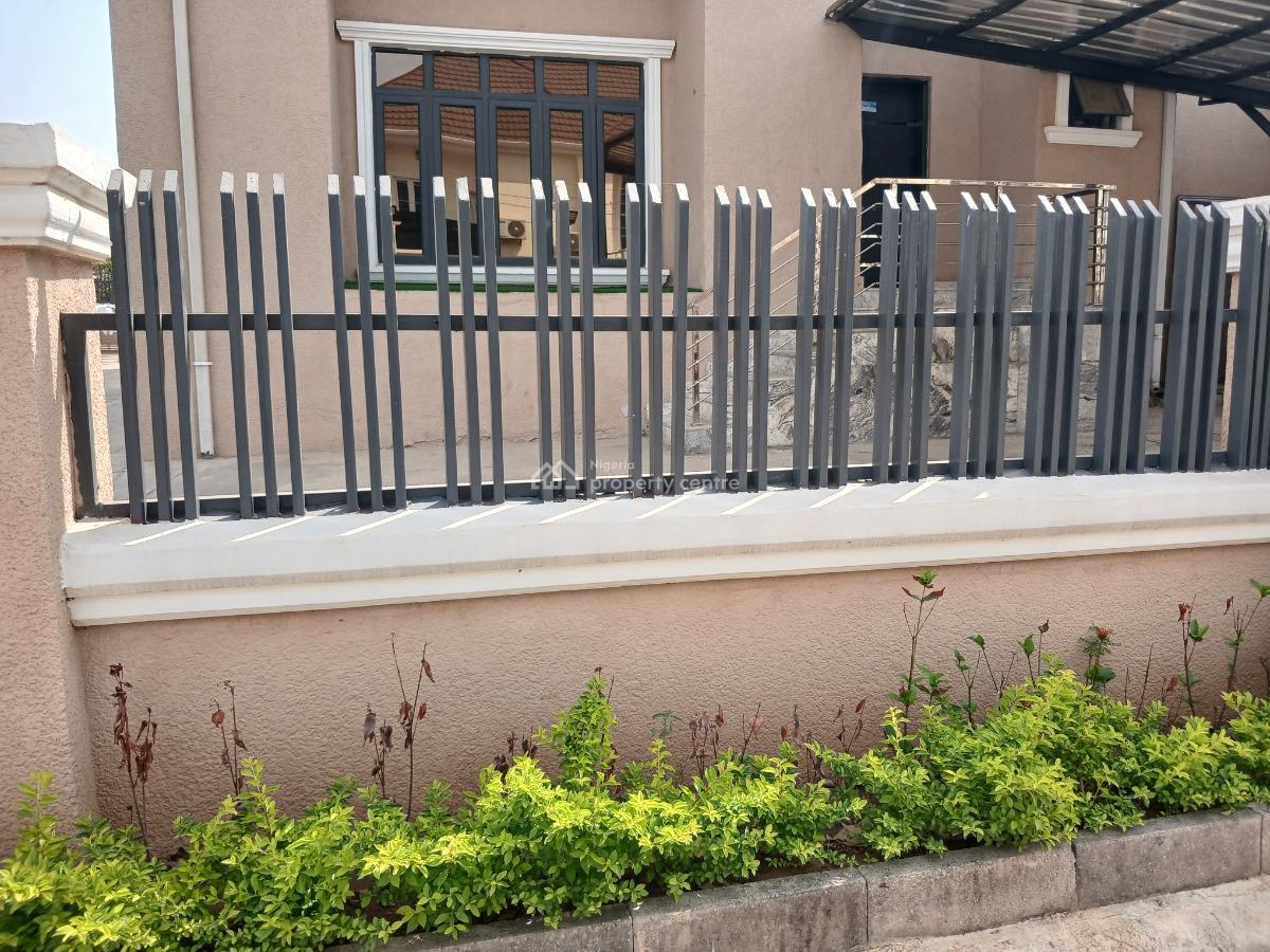 Luxury 4 Bedrooms Terraced House, Cluster 5, River Park Estate, Lugbe District, Abuja, Terraced Duplex for Rent