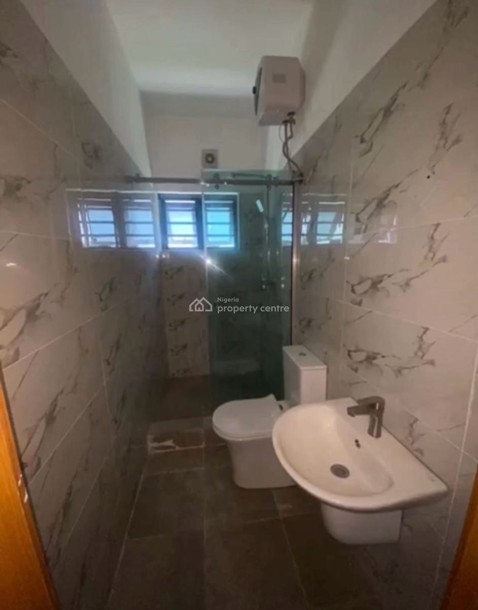 Direct- 1 Bedroom Apartment, Green Bay Estate, Ilaje, Ajah, Lagos, Flat / Apartment for Sale