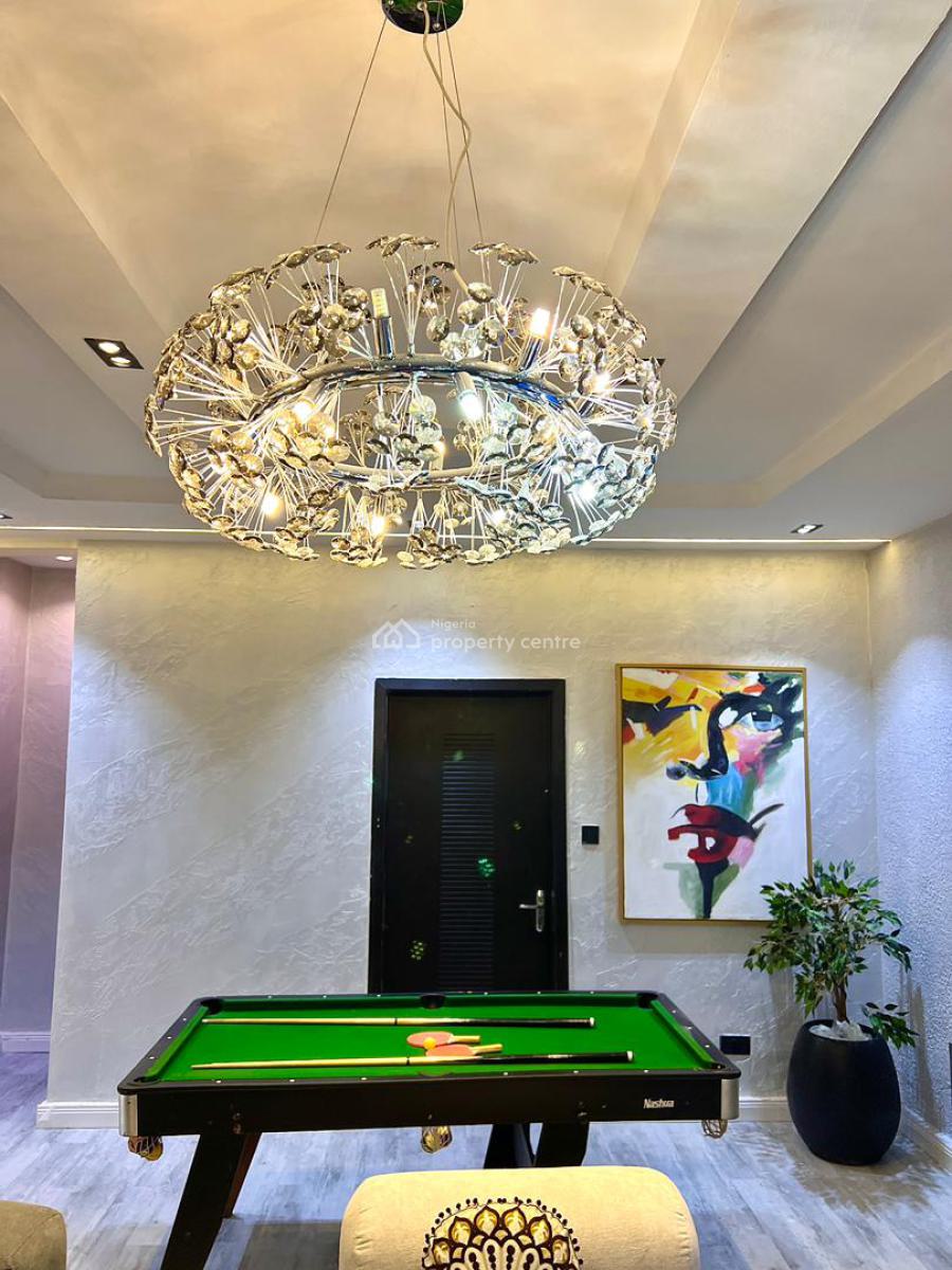 Luxury 3 Bedrooms Apartment with Snooker and Table Tennis, Lekki Phase 1, Lekki, Lagos, Flat / Apartment Short Let