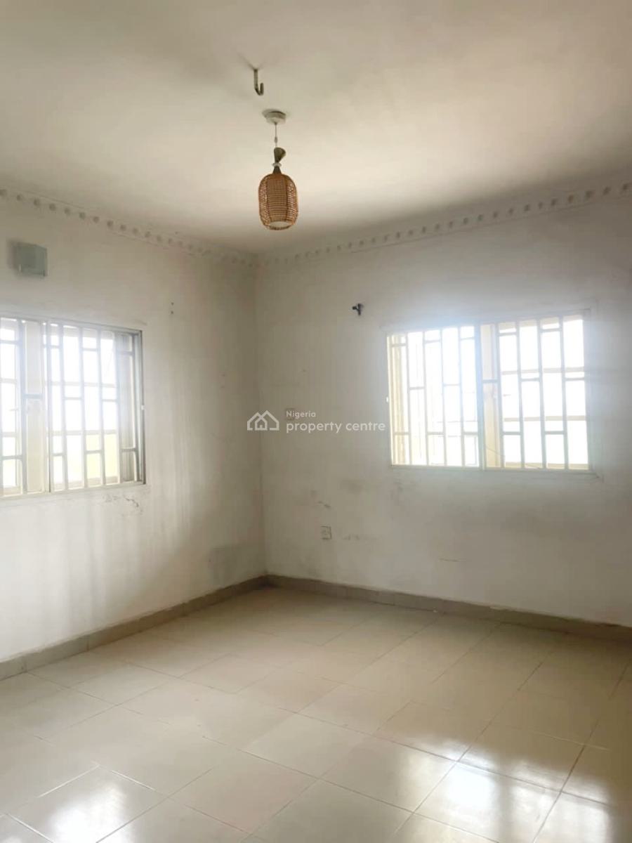 Luxury 3 Bedroom Apartment, Gra Phase 1, Magodo, Lagos, Flat / Apartment for Rent