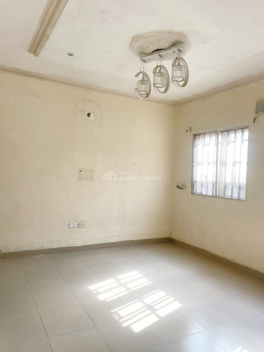 Luxury 3 Bedroom Apartment, Gra Phase 1, Magodo, Lagos, Flat / Apartment for Rent