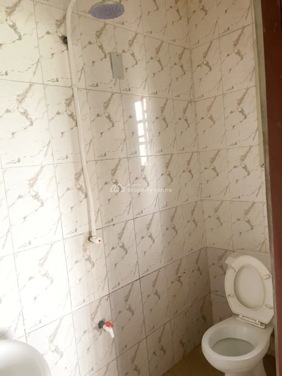 Luxury 3 Bedroom Apartment, Gra Phase 1, Magodo, Lagos, Flat / Apartment for Rent