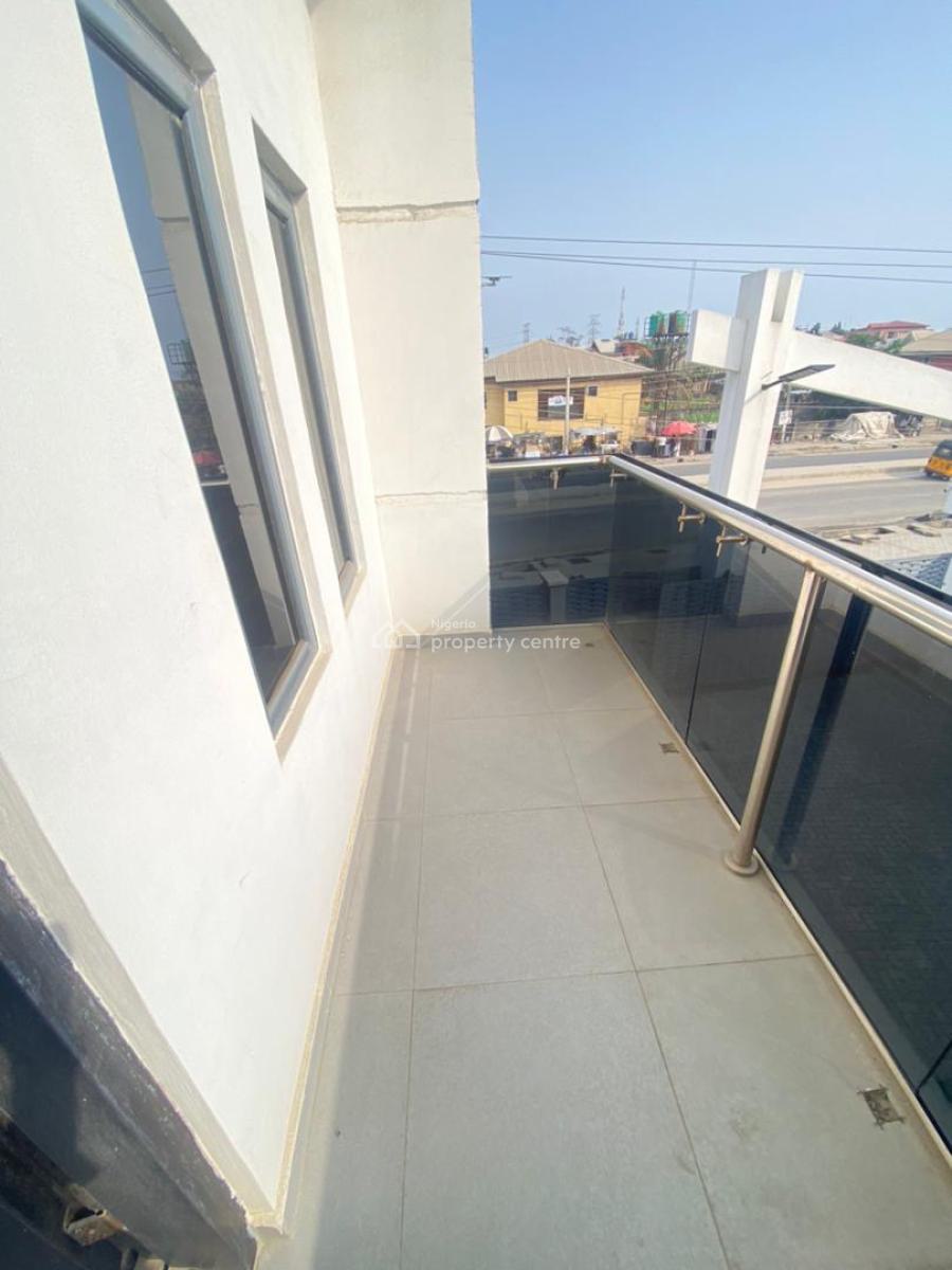 Spacious 4-bedroom Semi-detached Duplex with Bq, Ajah, Lagos, Semi-detached Duplex for Rent