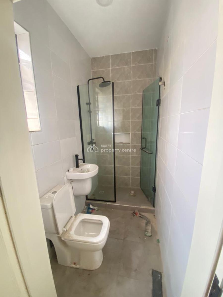 Spacious 4-bedroom Semi-detached Duplex with Bq, Ajah, Lagos, Semi-detached Duplex for Rent