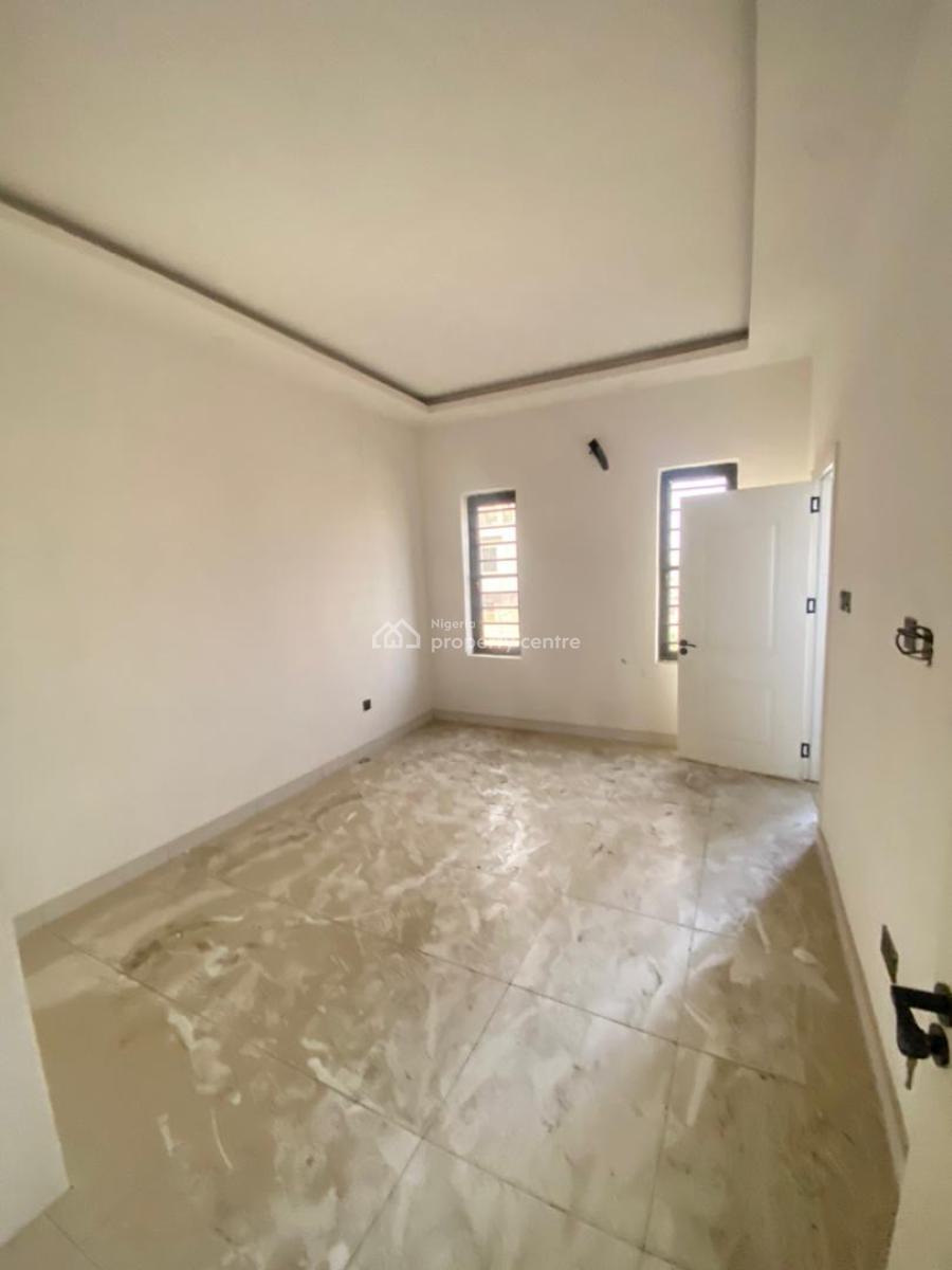 Spacious 4-bedroom Semi-detached Duplex with Bq, Ajah, Lagos, Semi-detached Duplex for Rent
