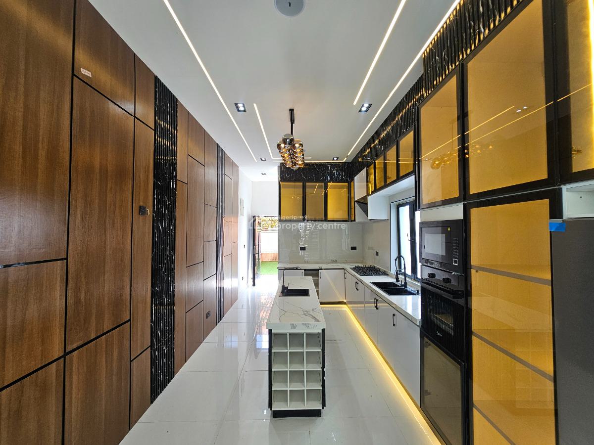 Stunning 5 Bedroom Detached House with Swimming Pool, Gym and Bq, Ikota, Lekki, Lagos, Detached Duplex for Sale