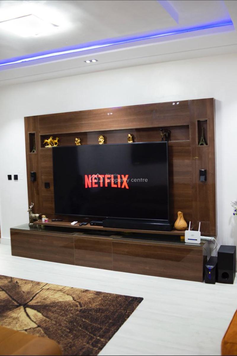 City View  24hrs Powered 2 Bedroom Furnished  Apartment, Atlantis Estate, Ologolo, Lekki, Lagos, Flat / Apartment for Rent