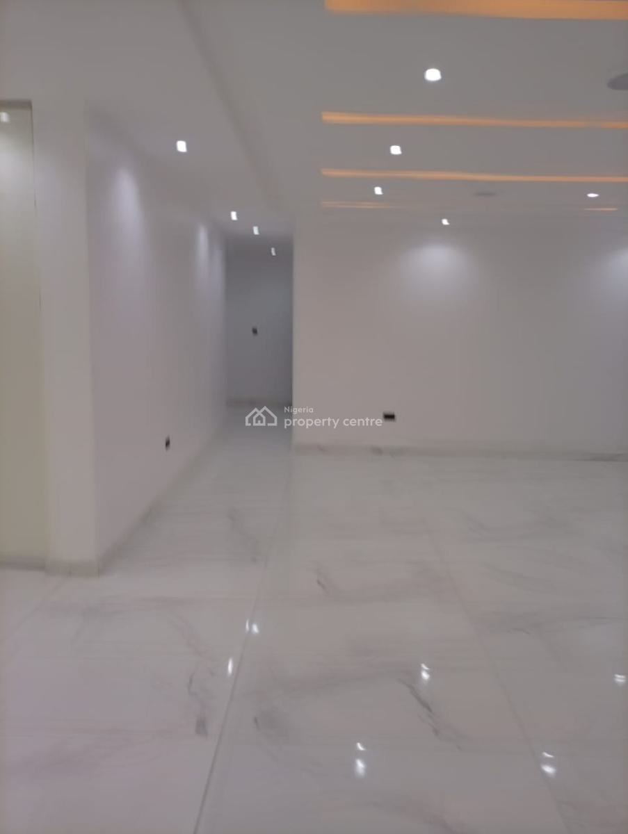 Beautifully Finished Serviced 3 Bedroom Apartments with Bq, Lekki Phase 1, Lekki, Lagos, Flat / Apartment for Sale