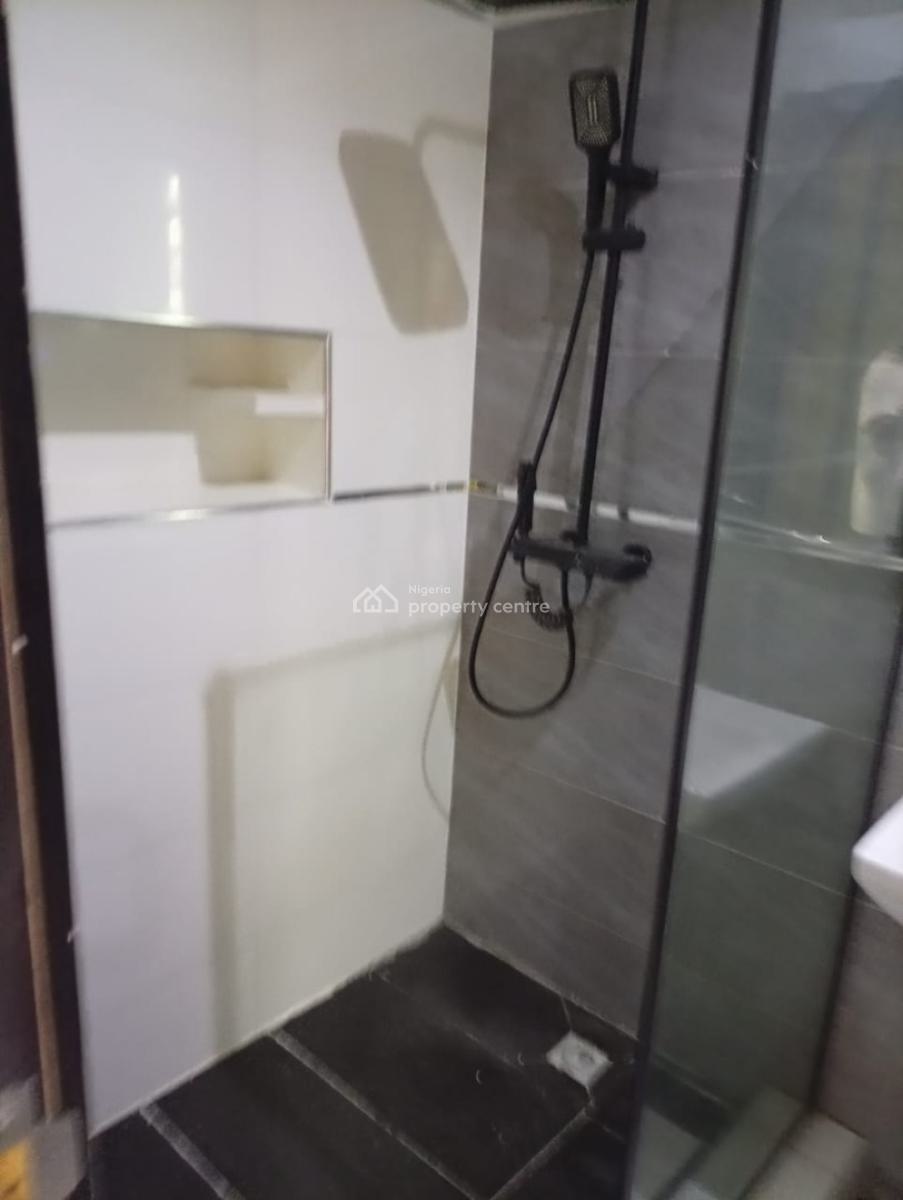 Beautifully Finished Serviced 3 Bedroom Apartments with Bq, Lekki Phase 1, Lekki, Lagos, Flat / Apartment for Sale