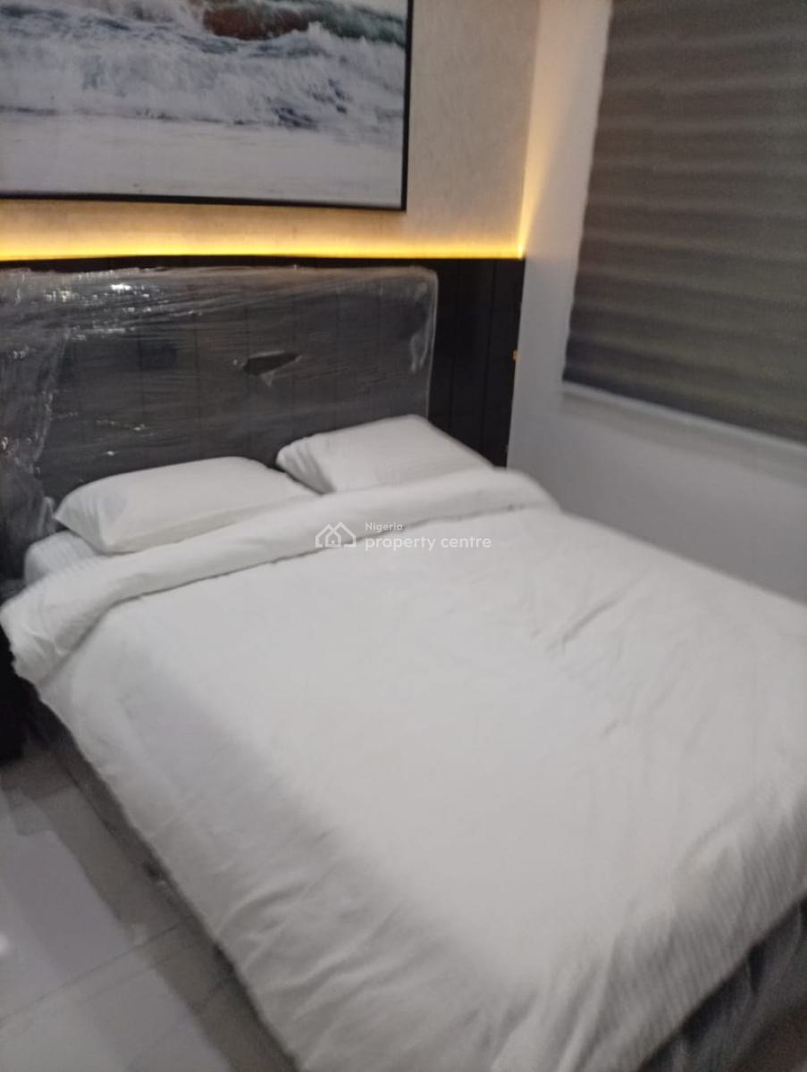 Beautifully Finished Serviced 3 Bedroom Apartments with Bq, Lekki Phase 1, Lekki, Lagos, Flat / Apartment for Sale