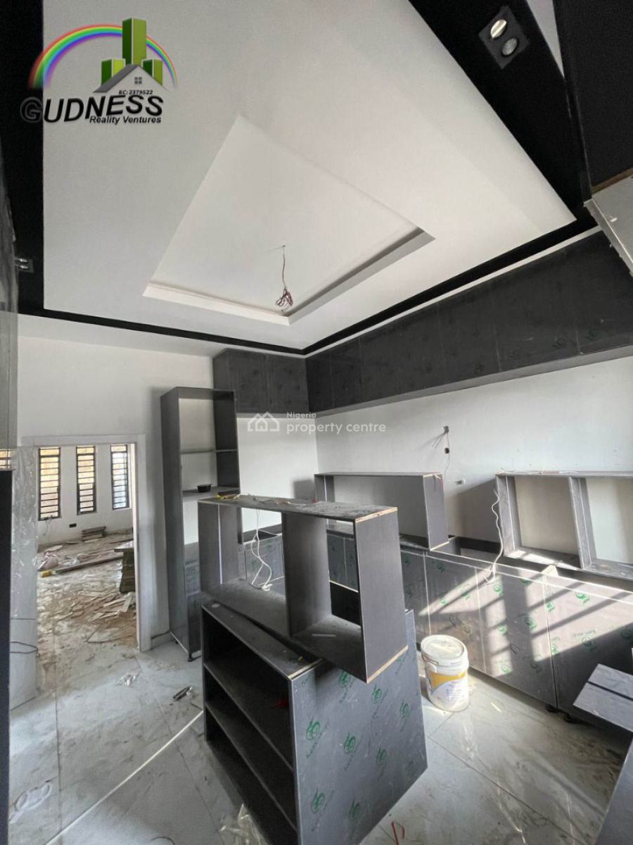 Brand New 4 Bedroom Terrace Duplex with Personal Packing Space, New Road, Lekki, Lagos, Flat / Apartment for Sale