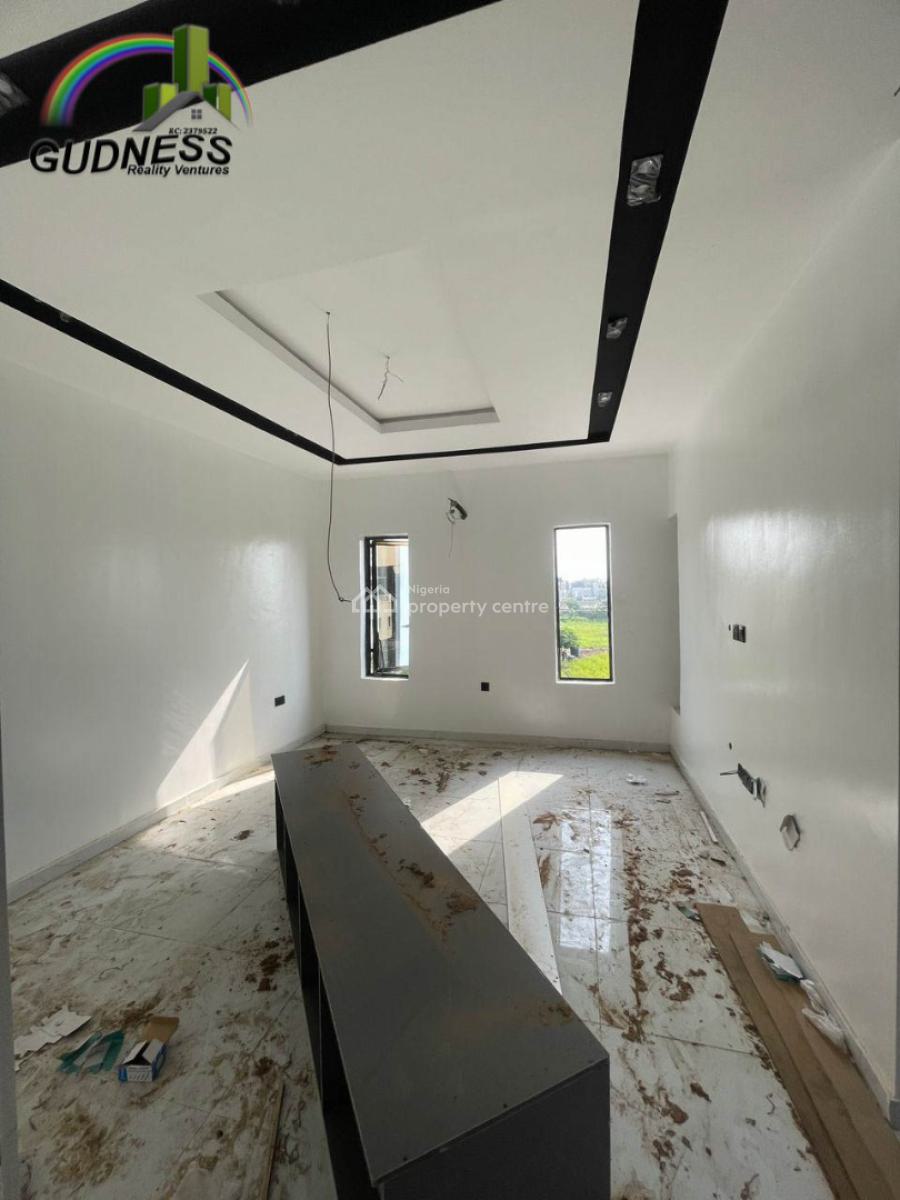 Brand New 4 Bedroom Terrace Duplex with Personal Packing Space, New Road, Lekki, Lagos, Flat / Apartment for Sale