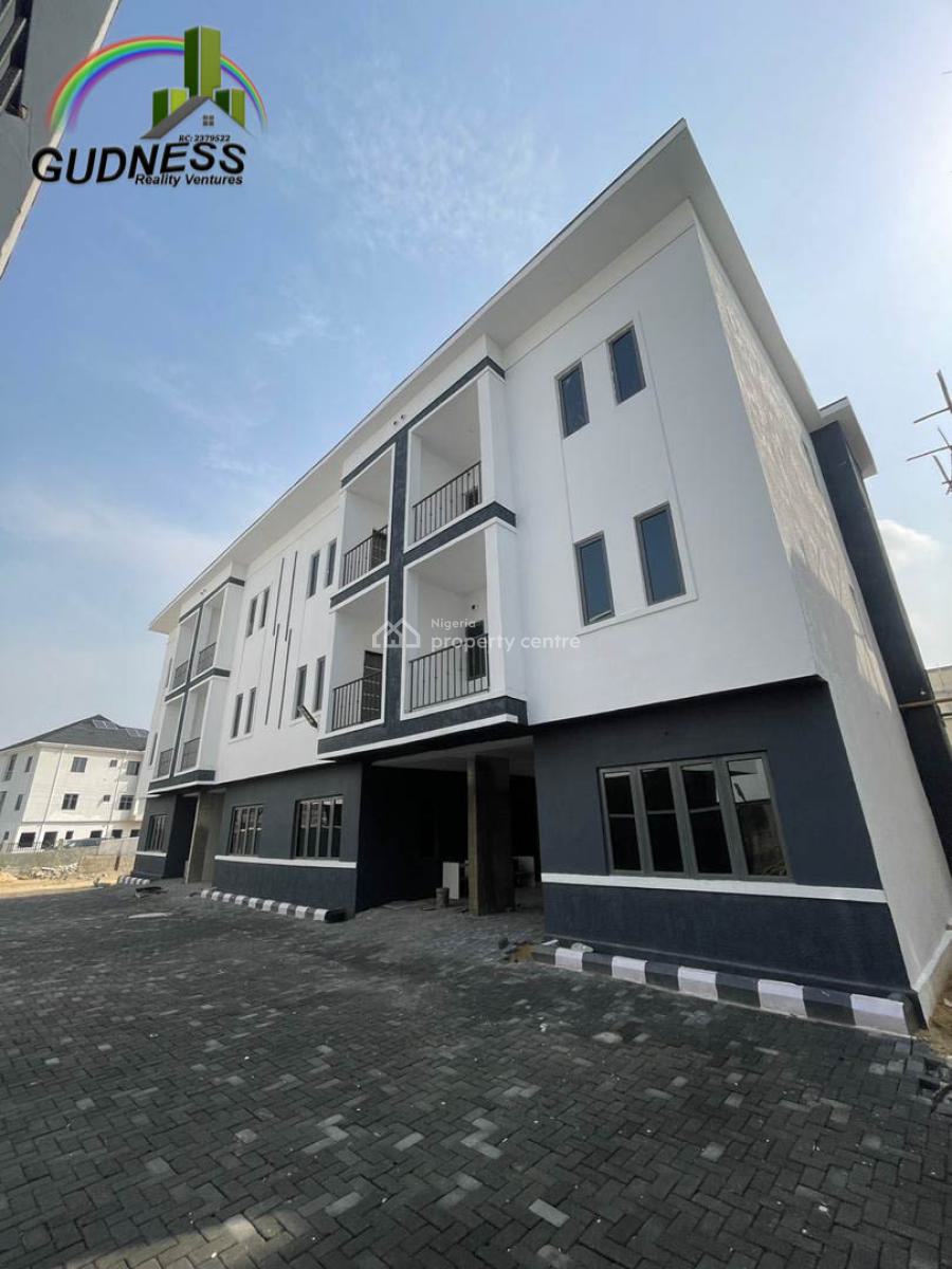 Brand New 4 Bedrooms Terraced Duplex with Personal Parking Space, New Road, Lekki, Lagos, Flat / Apartment for Sale