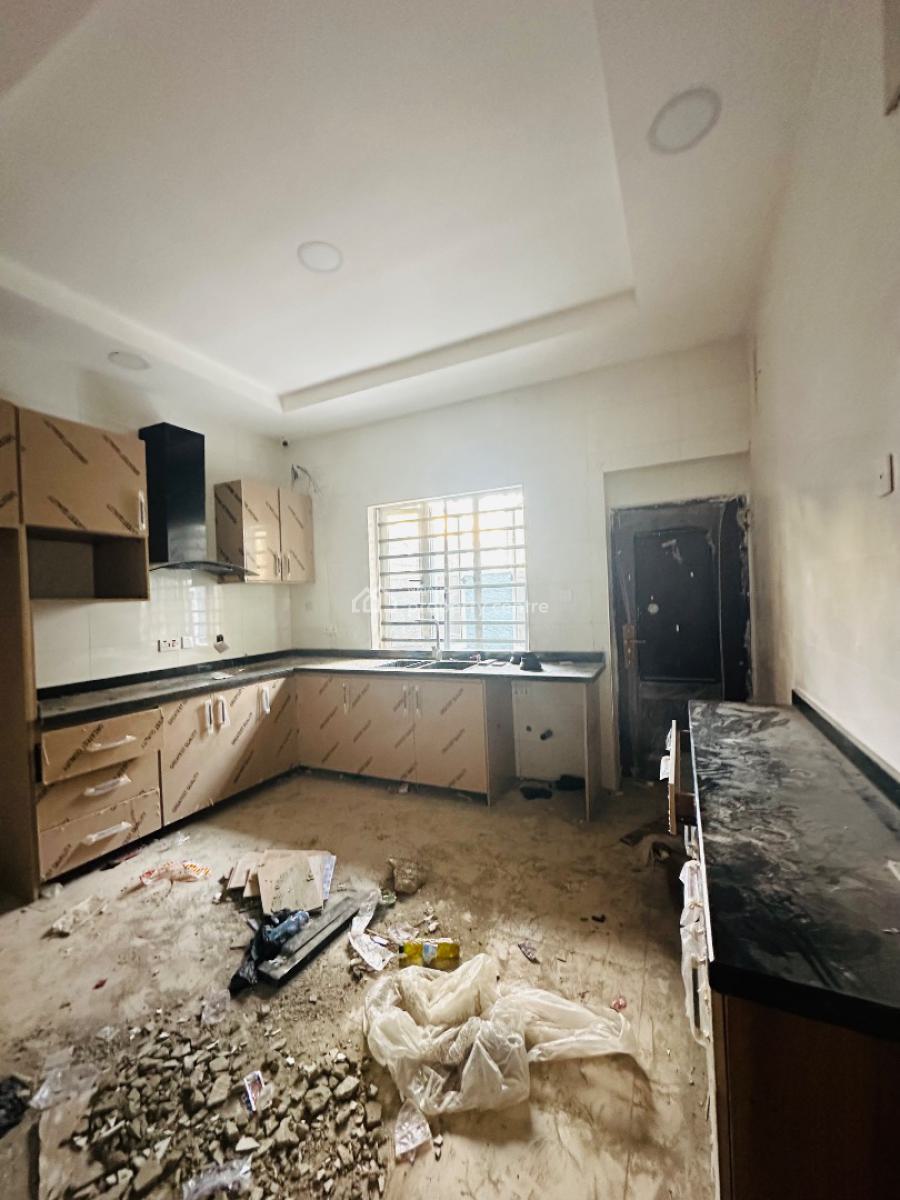 Newly Built 4 Bedroom Terrace Duplex with Bq, Lekki Phase 1, Lekki, Lagos, Terraced Duplex for Rent