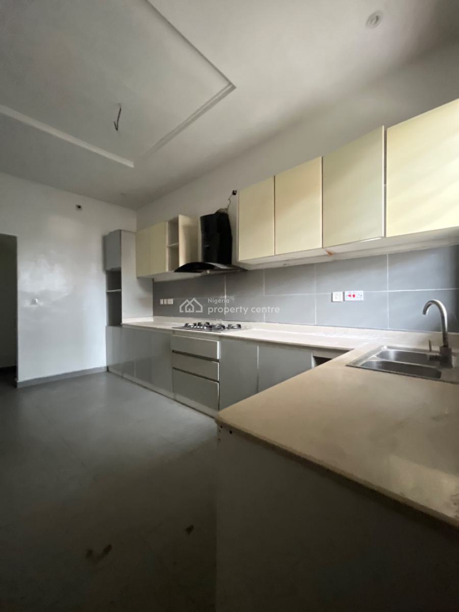 Serviced 4 Bedrooms Terraced Duplex in a Secured Estate, Ologolo, Lekki, Lagos, Terraced Duplex for Rent