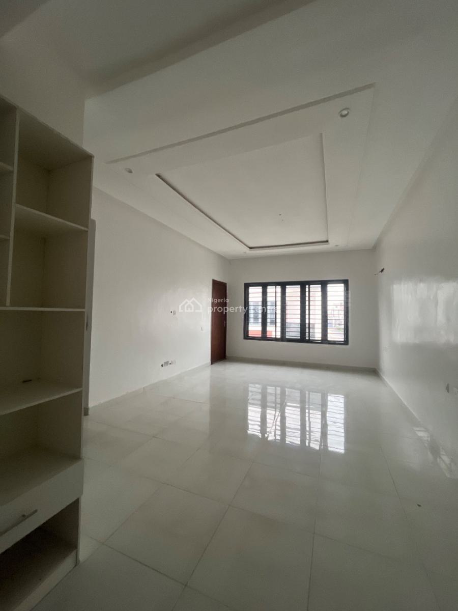 Serviced 4 Bedrooms Terraced Duplex in a Secured Estate, Ologolo, Lekki, Lagos, Terraced Duplex for Rent