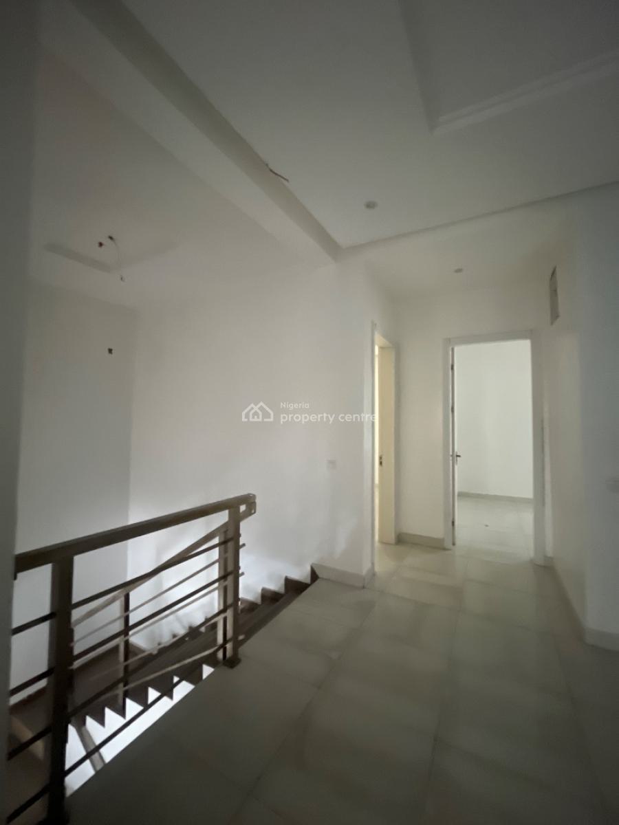 Serviced 4 Bedrooms Terraced Duplex in a Secured Estate, Ologolo, Lekki, Lagos, Terraced Duplex for Rent