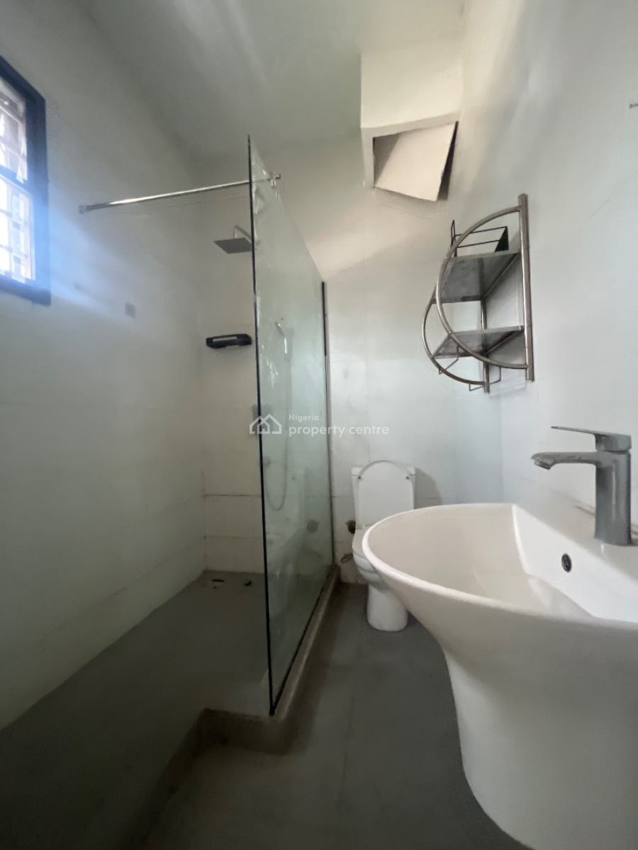 Serviced 4 Bedrooms Terraced Duplex in a Secured Estate, Ologolo, Lekki, Lagos, Terraced Duplex for Rent