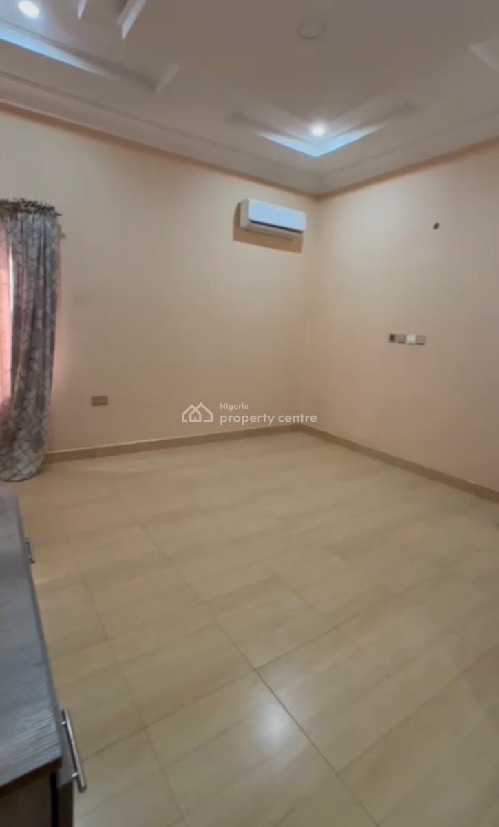 Spacious 4-bedroom Duplex, Guzape District, Abuja, Semi-detached Duplex for Rent