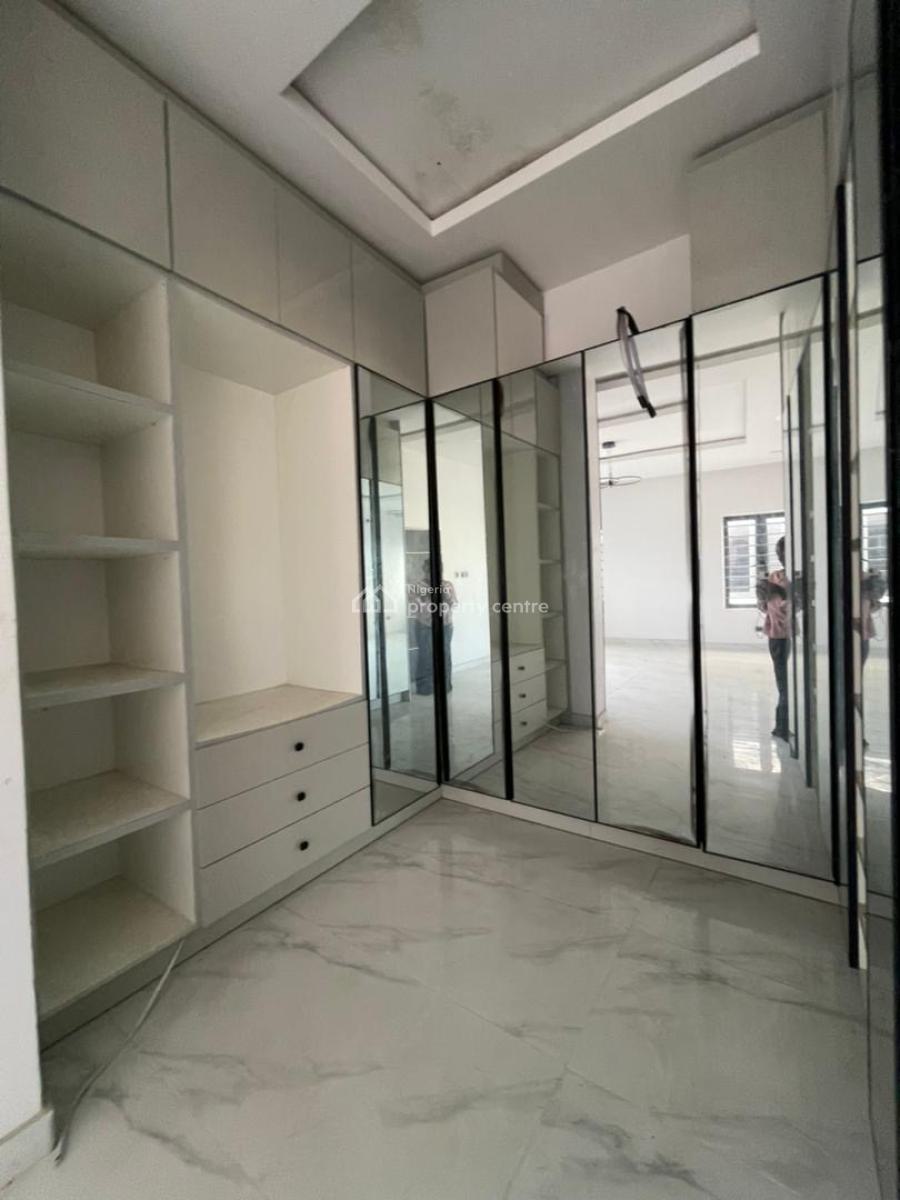 Lovely 5bedroom Fully Detached Duplex with Pool and Bq, Ologolo, Lekki, Lagos, Detached Duplex for Sale