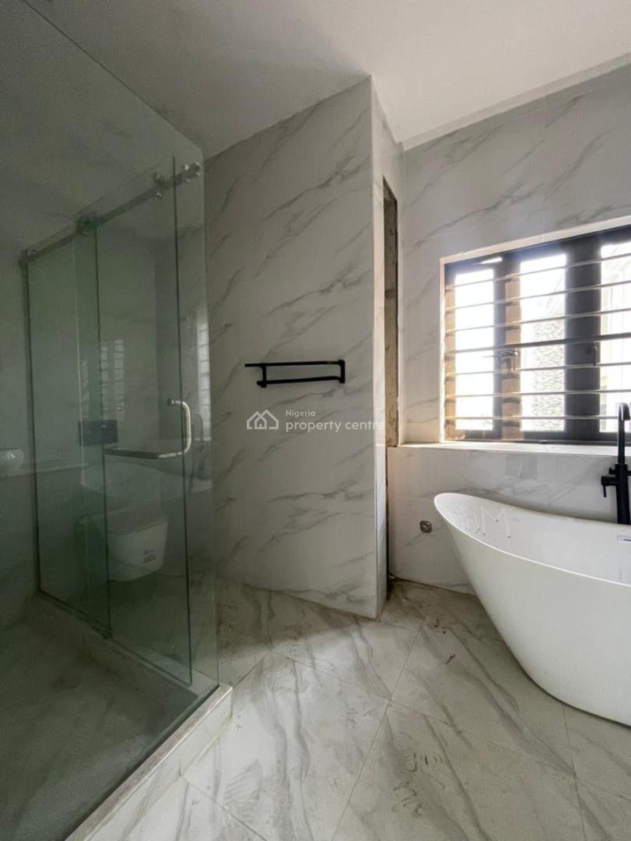 Lovely 5bedroom Fully Detached Duplex with Pool and Bq, Ologolo, Lekki, Lagos, Detached Duplex for Sale