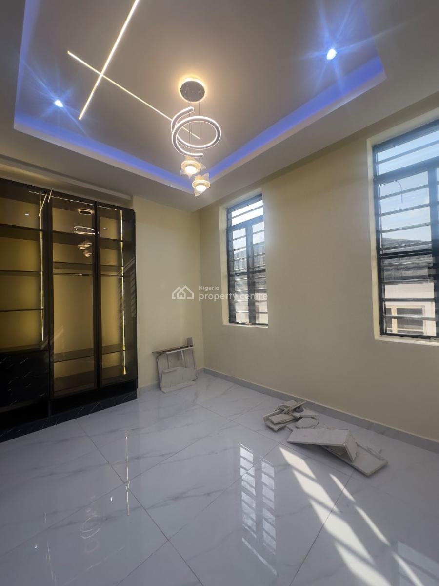 Luxury 3 Bedroom Apartment, Lekki Phase 1, Lekki, Lagos, House for Sale