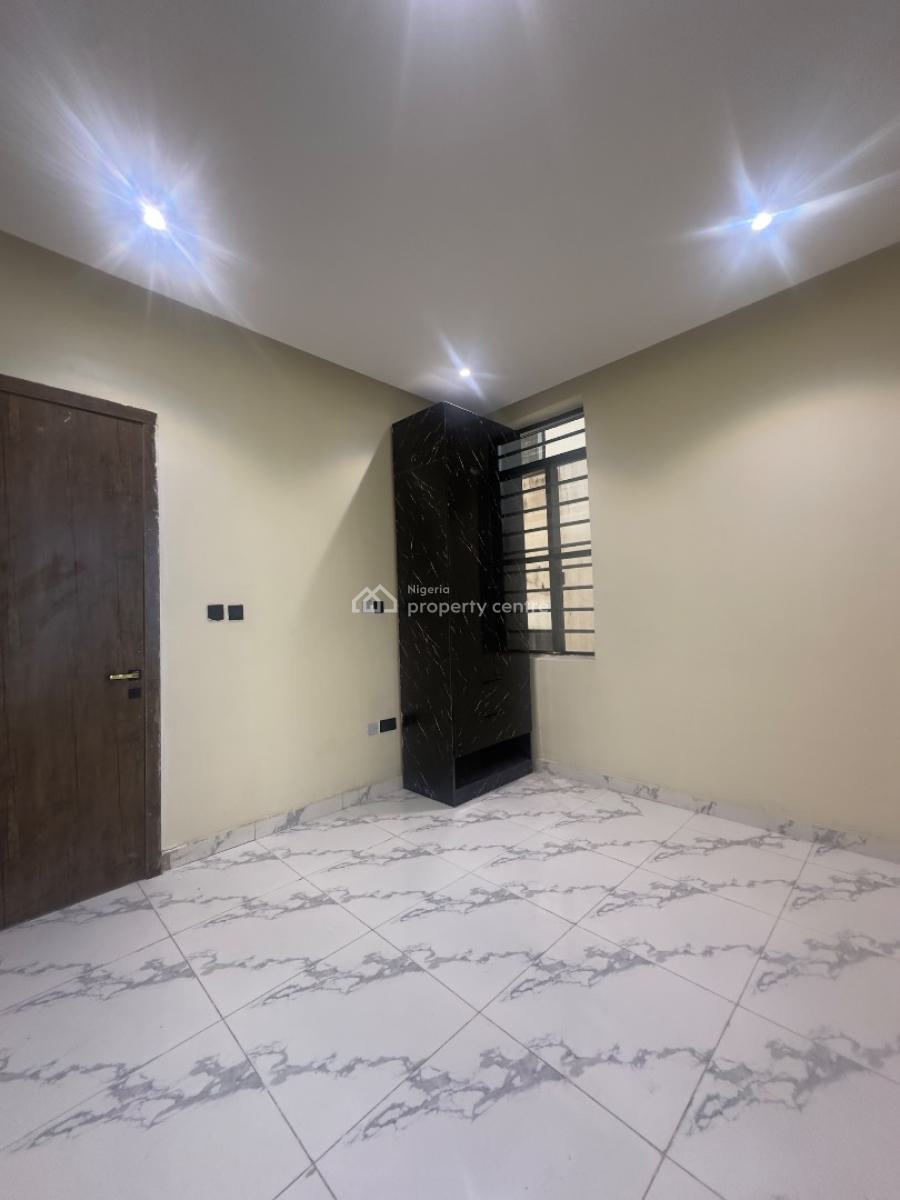 Luxury 3 Bedroom Apartment, Lekki Phase 1, Lekki, Lagos, House for Sale