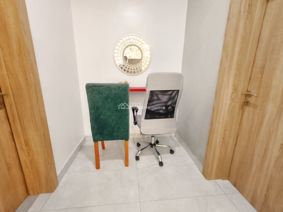 Exquisite Mini Flat Apartment, Enclave Road, Ikate, Lekki, Lagos, Mini Flat (room and Parlour) Short Let