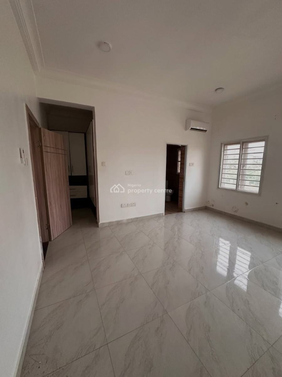 Beautiful 3 Bedroom Flat with Bq, Acs & Generator, By Shafa Filling Station, Jahi, Abuja, Flat / Apartment for Rent