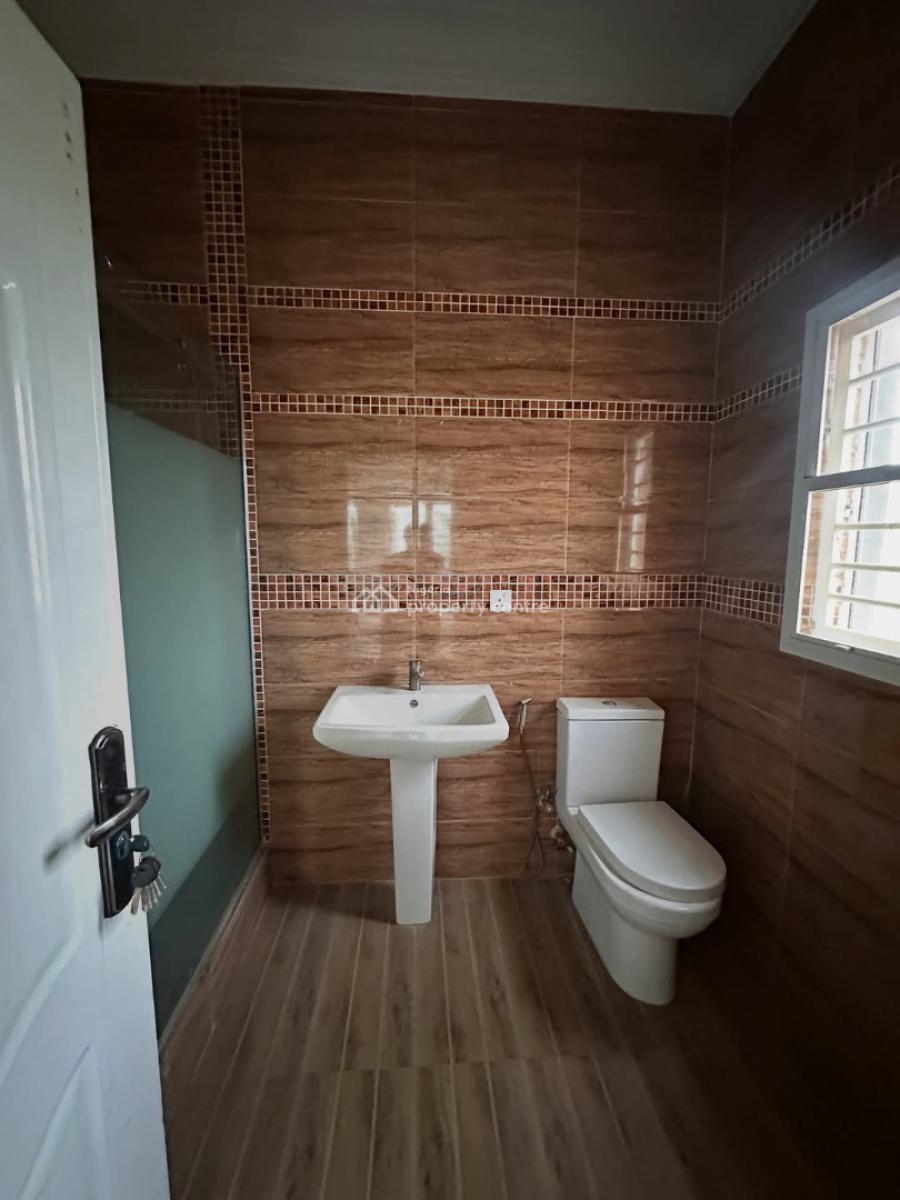 Beautiful 3 Bedroom Flat with Bq, Acs & Generator, By Shafa Filling Station, Jahi, Abuja, Flat / Apartment for Rent