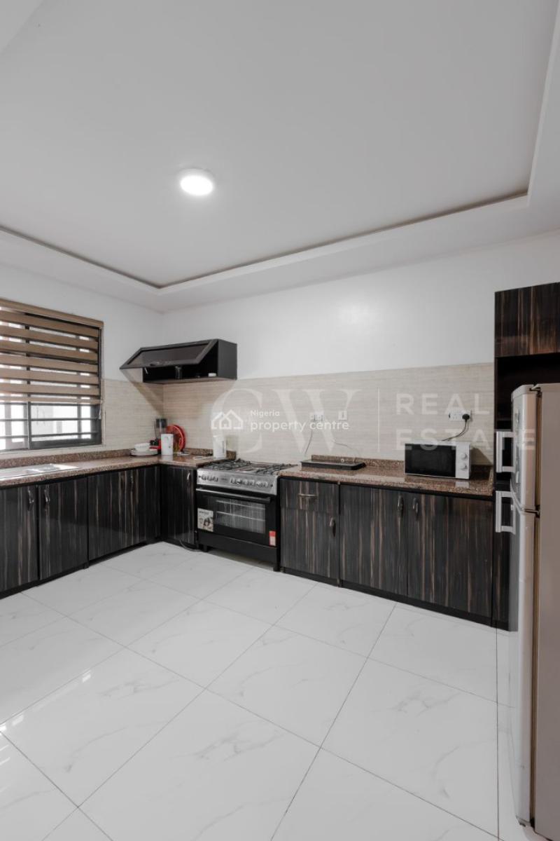 Mixed-use Commercial Building, Ikate Elegushi, Lekki, Lagos, Commercial Property for Sale