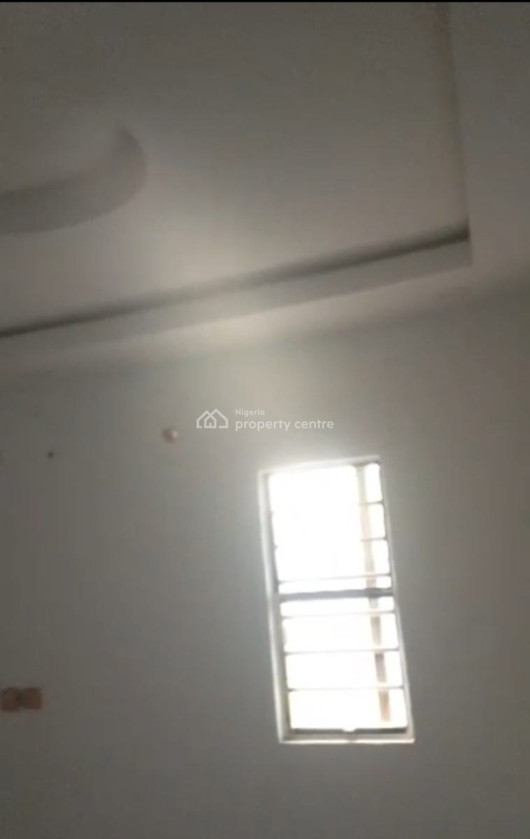 2 Bedroom Flat, Airport View Estate Off Okpanam Road, Asaba, Delta, Flat / Apartment for Rent