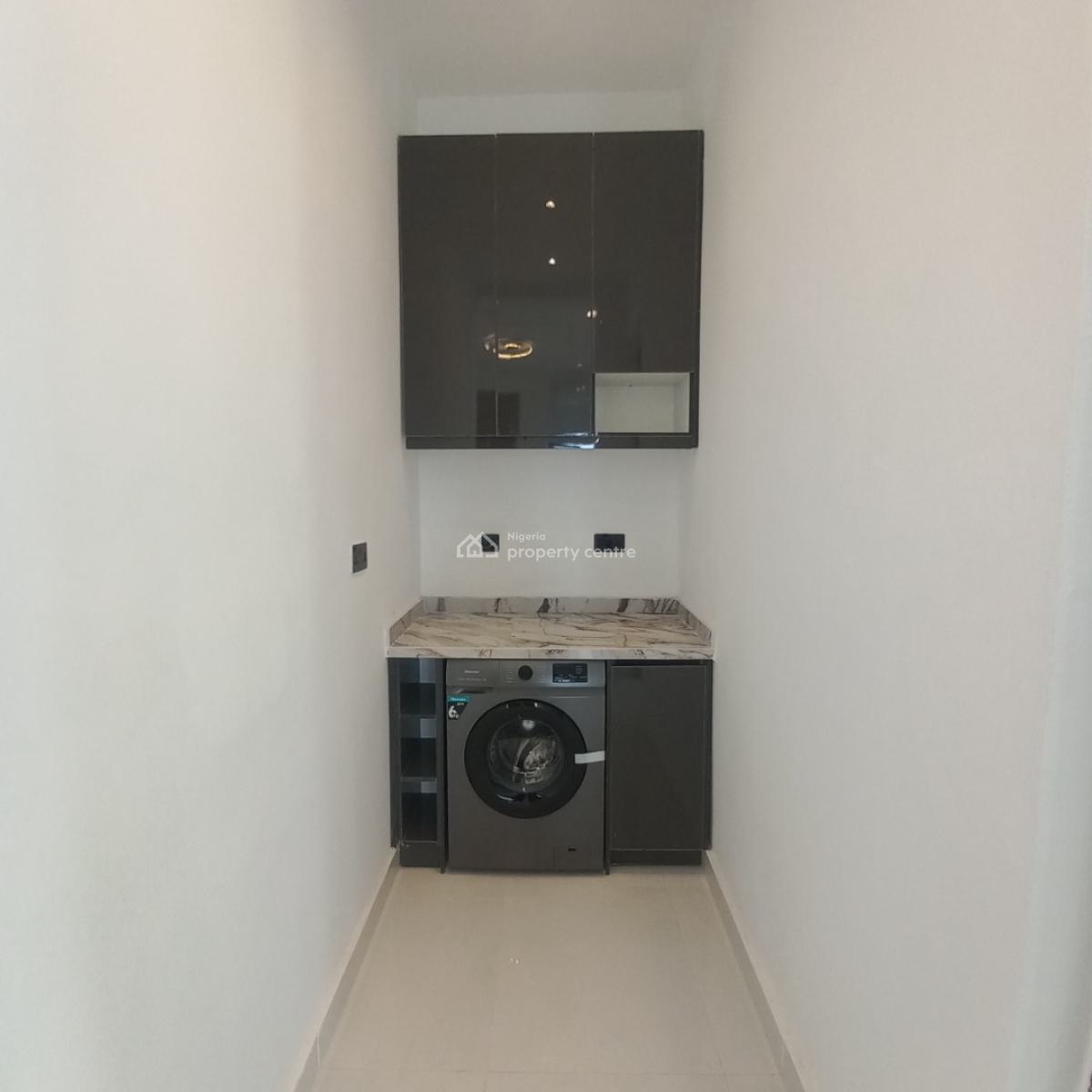 Exquisite 5 Bedroom Detached Duplex with Pool and Bq, Ikota, Lekki, Lagos, Detached Duplex for Sale