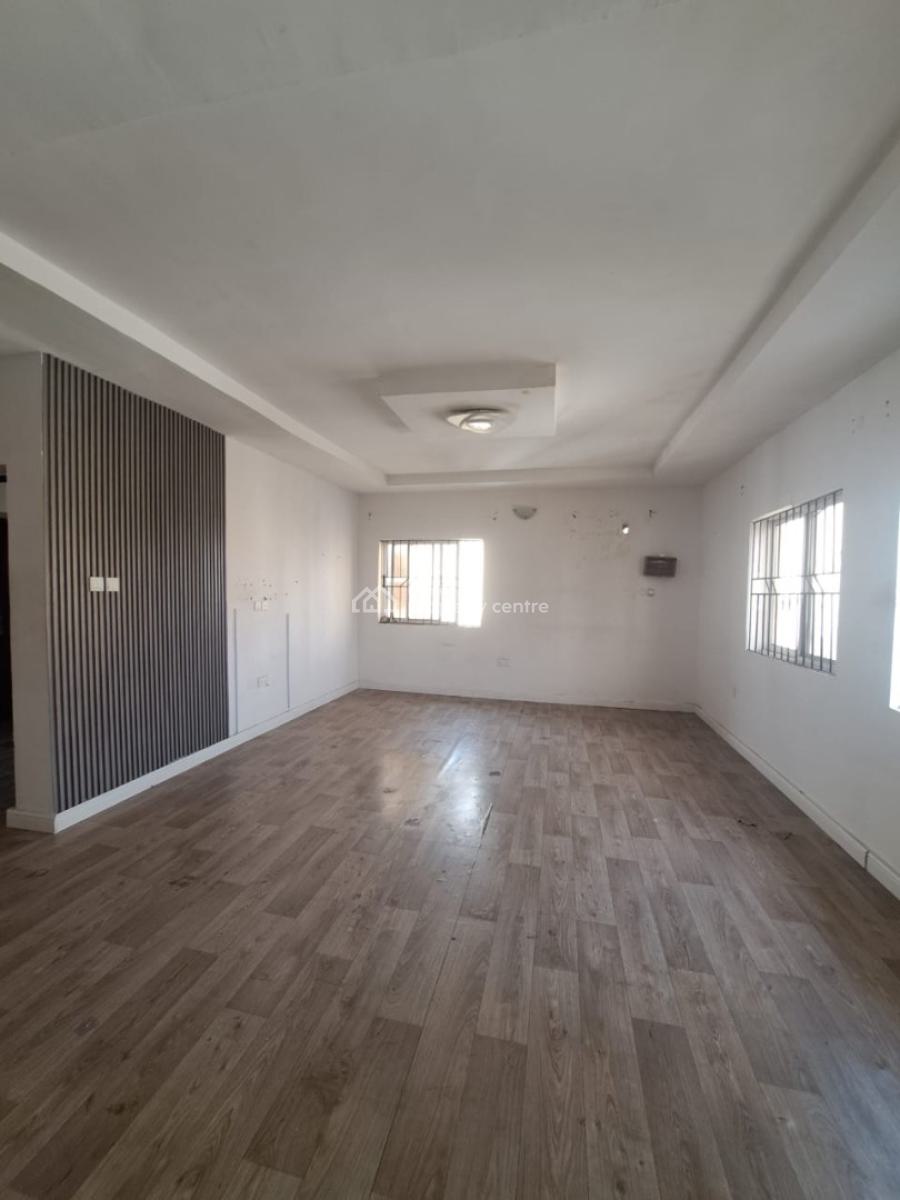 3 Bedroom Flat (upstairs), Salem, Lekki, Lagos, Flat / Apartment for Rent