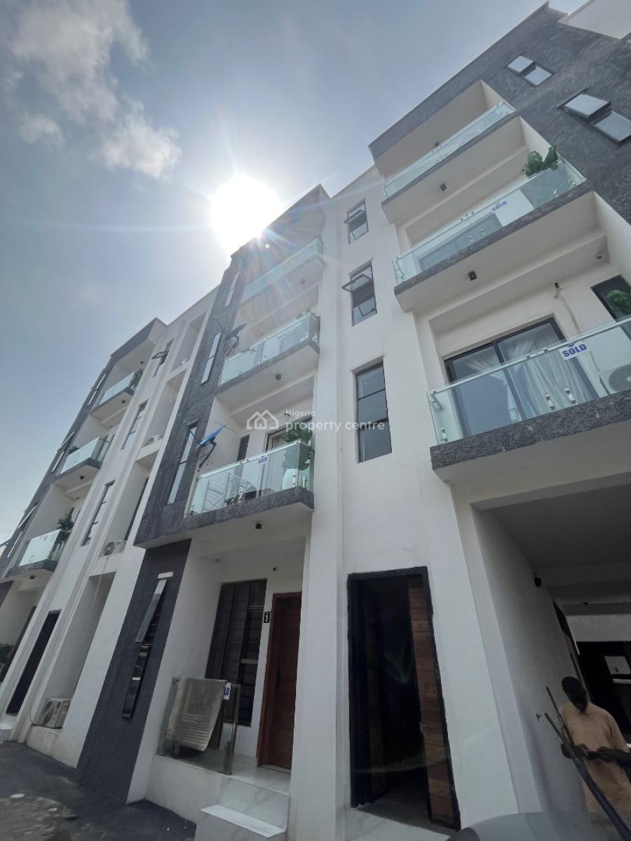 Fully Furnished 2-bedroom Apartment, Ologolo, Lekki, Lagos, Flat / Apartment for Sale