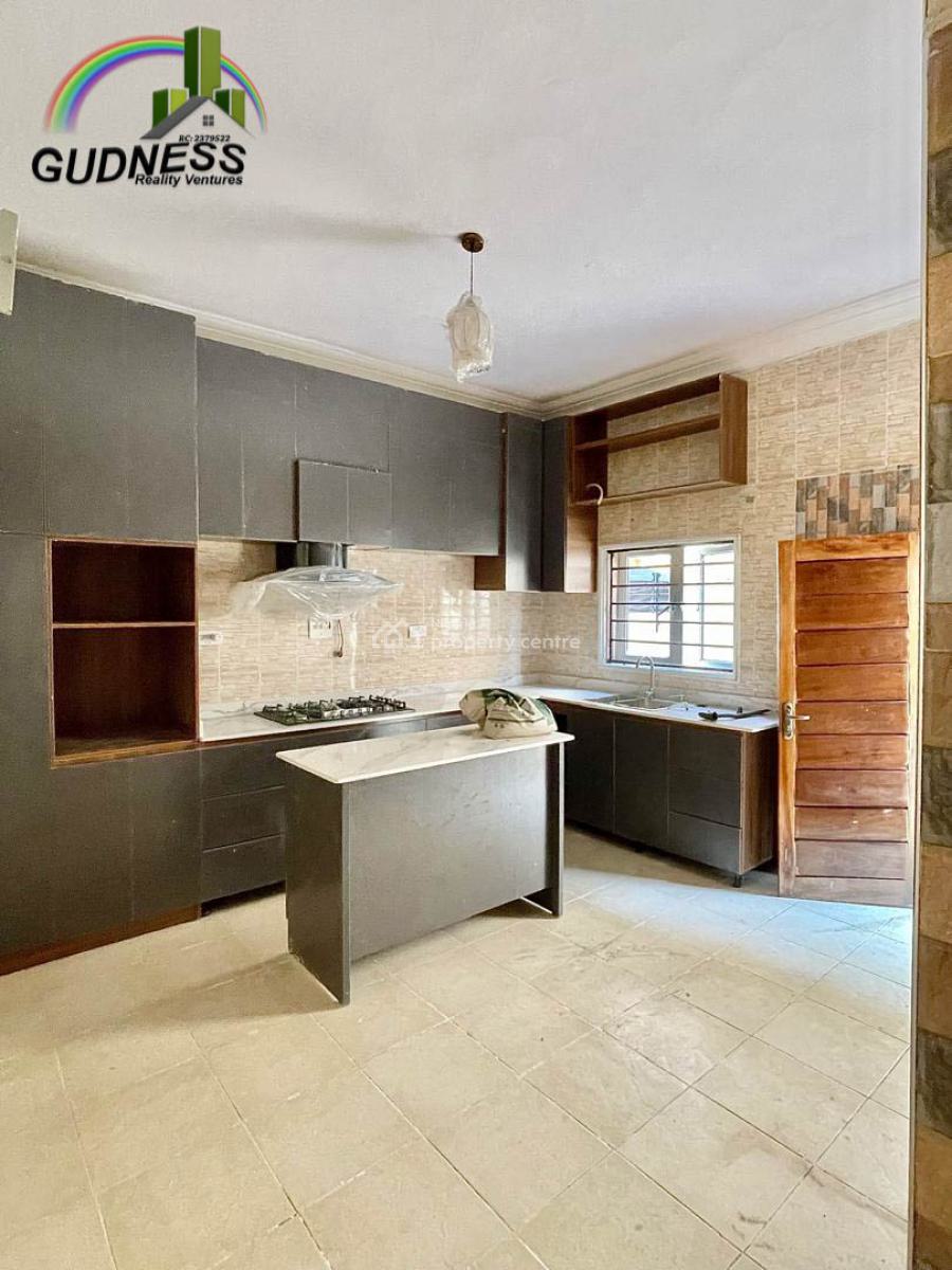 5 Bedroom Fully Detached Duplex with Bq, Ikota, Lekki, Lagos, Flat / Apartment for Rent