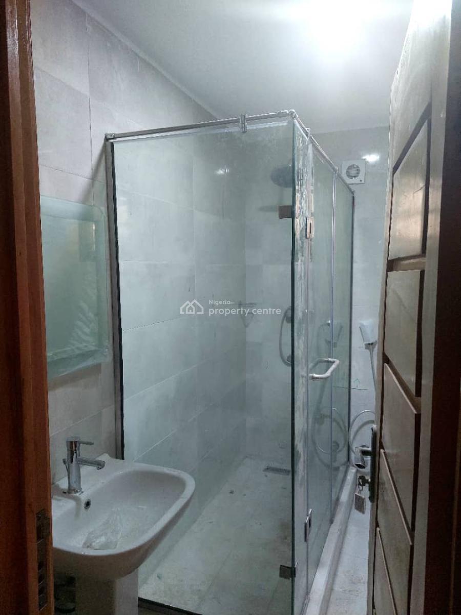 3-bedroom Flat with a Room Bq, Ikeja Gra, Ikeja, Lagos, Flat / Apartment for Rent