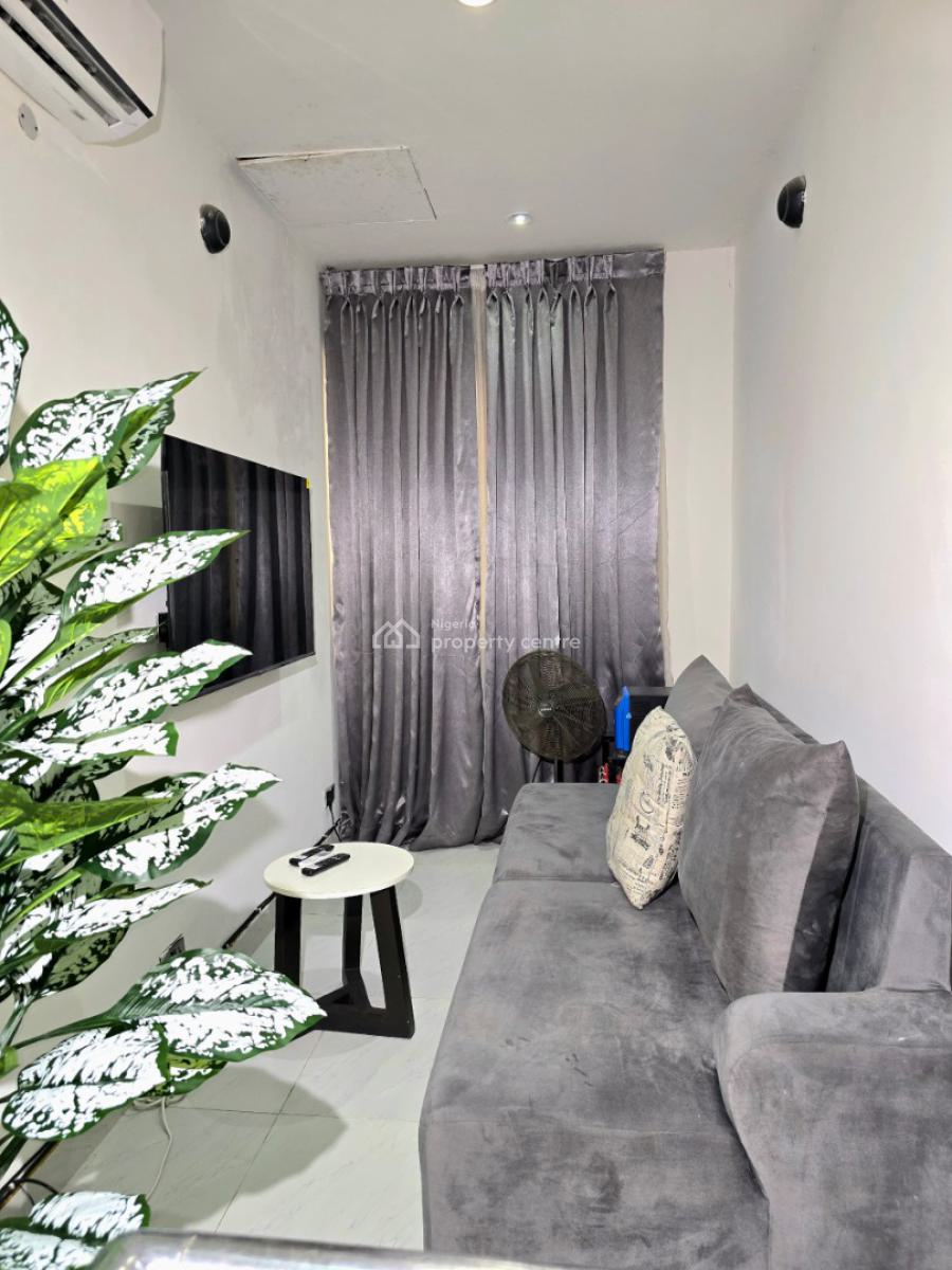 Ocean View 2- Bedrooms Maisonette with Ps5, Available, Osborne Phase 2. Ikoyi Lagos, Ikoyi, Lagos, Flat / Apartment Short Let