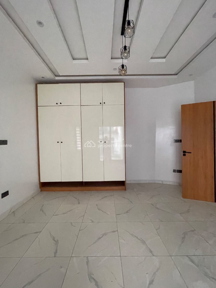 5 Bedroom Terrace Duplex, Ologolo, Lekki, Lagos, Terraced Duplex for Sale