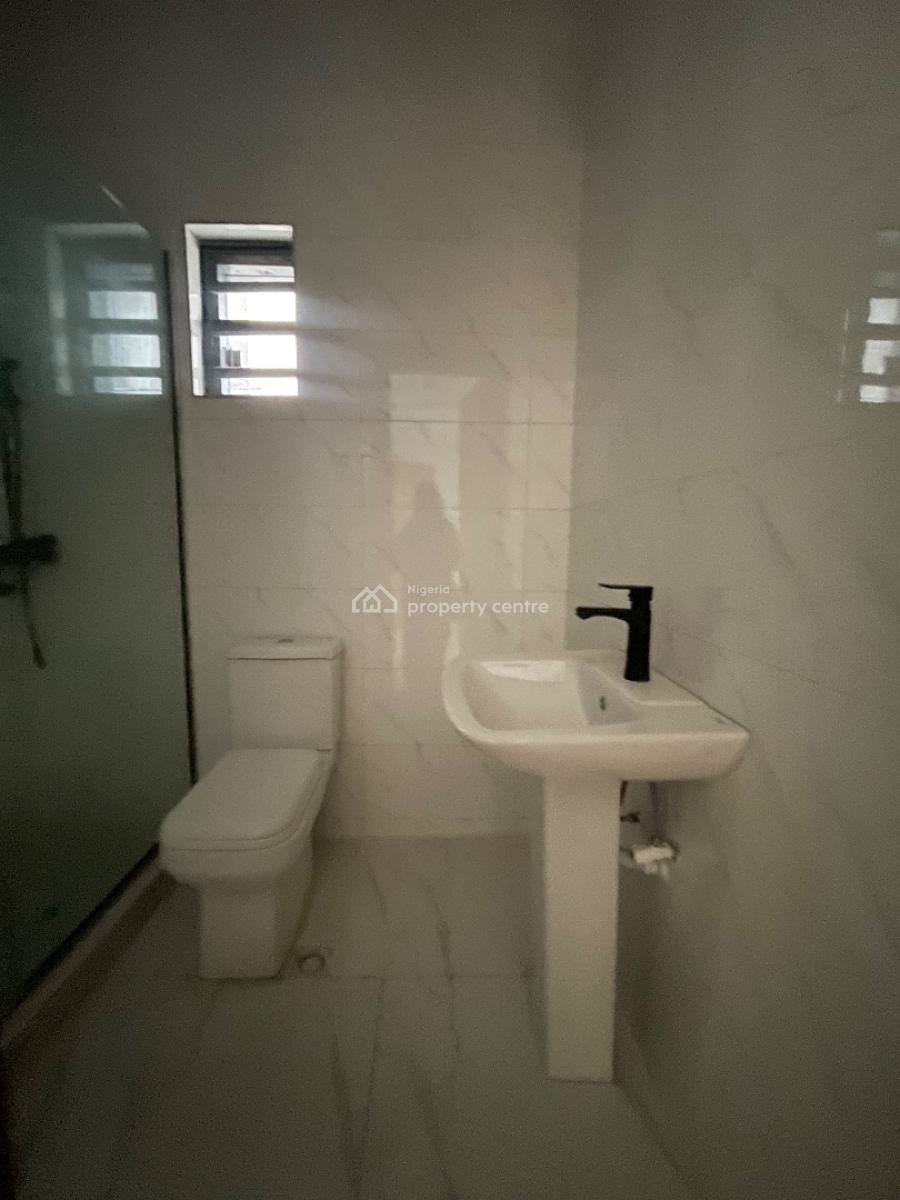 5 Bedroom Terrace Duplex, Ologolo, Lekki, Lagos, Terraced Duplex for Sale