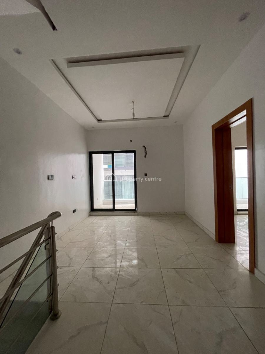 5 Bedroom Terrace Duplex, Ologolo, Lekki, Lagos, Terraced Duplex for Sale