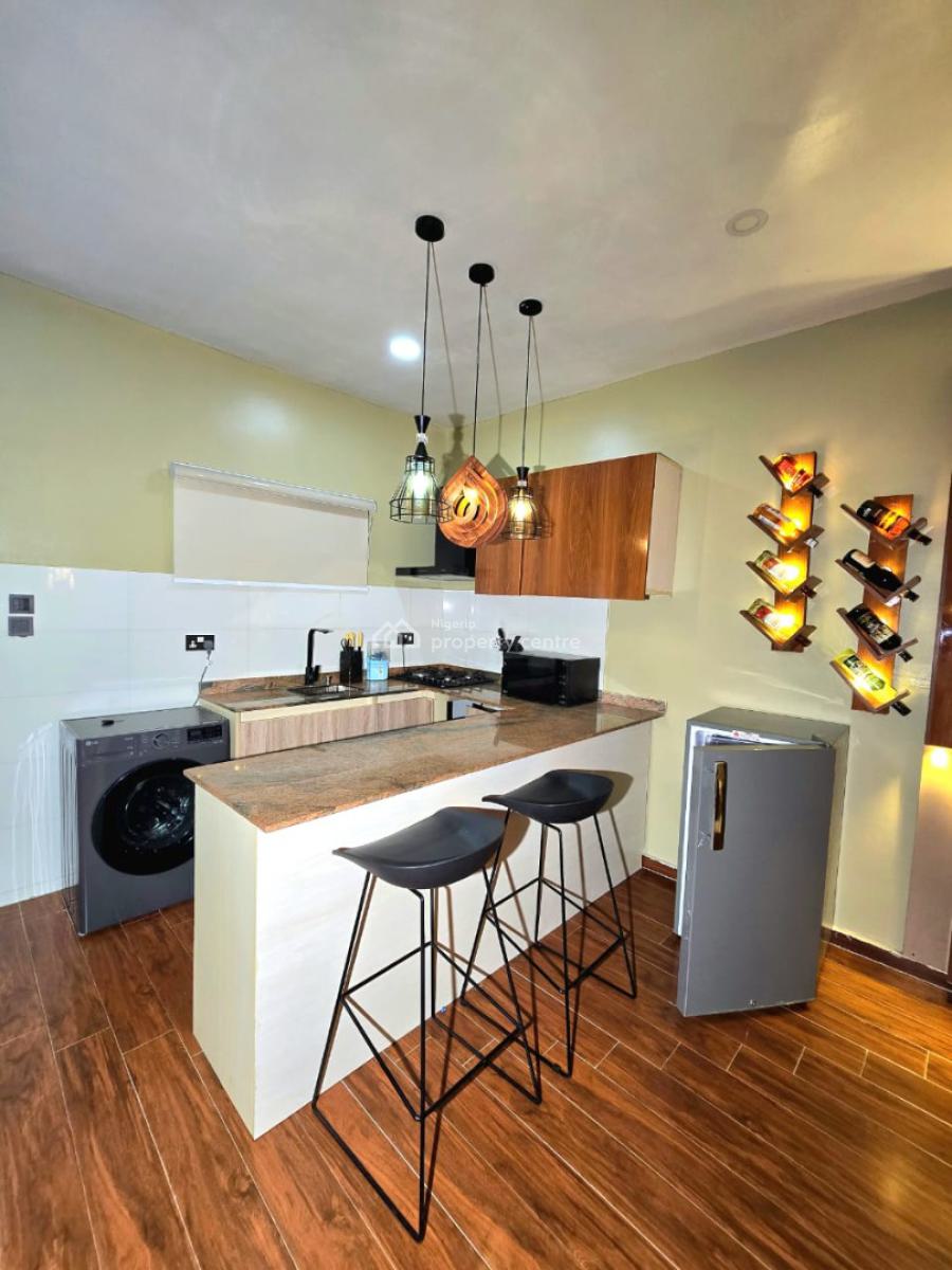 *beach Front   1-bedroom Apartment Available, Ikate Elegushi, Lekki, Lekki, Lagos, Flat / Apartment Short Let