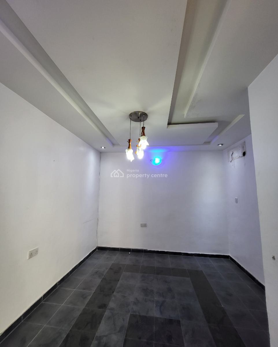 Luxurious Massive 1 Bedroom Flat, By Area 11, Garki, Abuja, Flat / Apartment for Rent