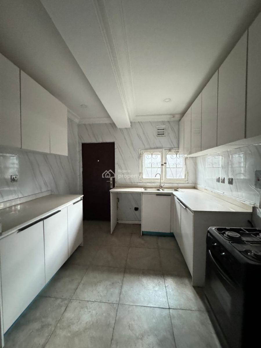 3-bedroom Apartment with Bq in Lekki, Ikate, Lekki, Lagos, Self Contain (single Rooms) for Rent