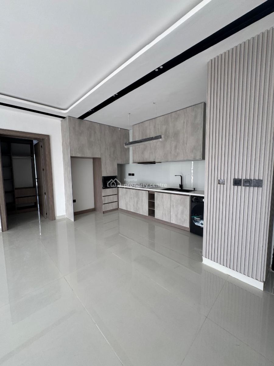 Luxury 3 Bedroom Apartment, Lekki Phase 1, Lekki, Lagos, Block of Flats for Sale