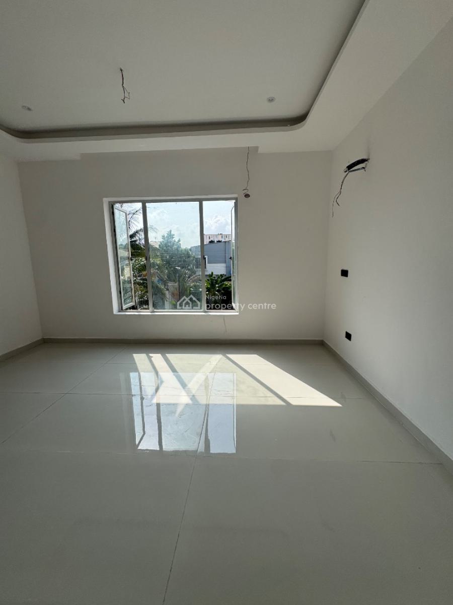 Luxury 3 Bedroom Apartment, Lekki Phase 1, Lekki, Lagos, Block of Flats for Sale