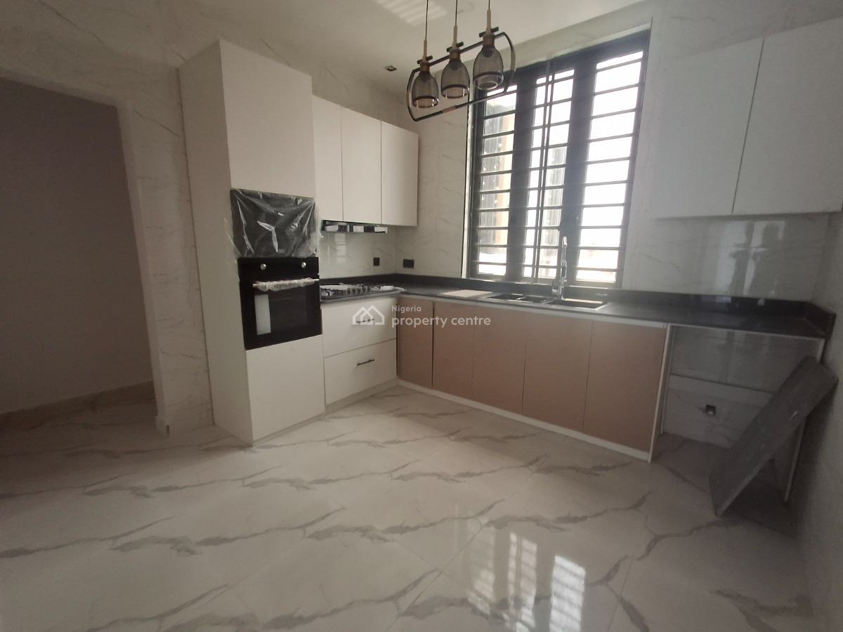 Newly Built 3 Bedroom Flat, Lekki Phase 1, Lekki, Lagos, Flat / Apartment for Rent