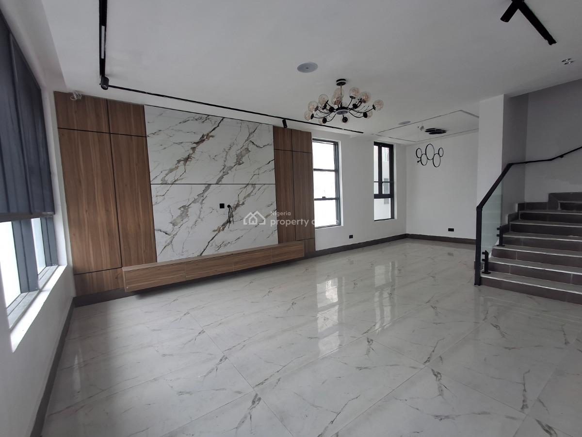5 Bedroom Detached House with Bq, Lekki Phase 1, Lekki, Lagos, Detached Duplex for Sale